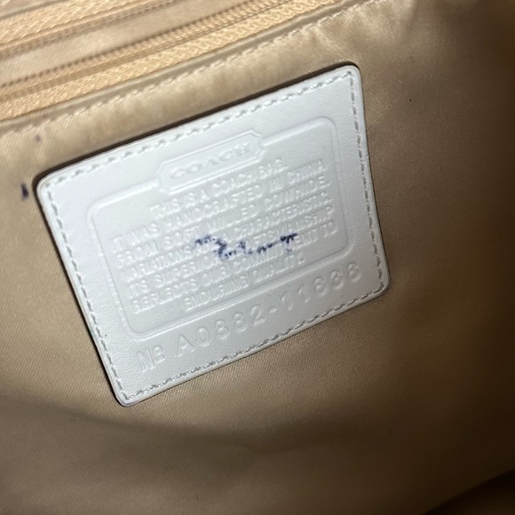 Coach Tan Pebbled Leather Large Shoulder Hobo Bag 11838 - Picture 4 of 4